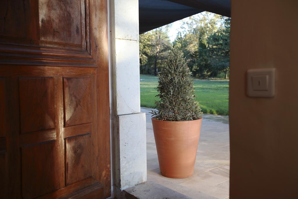 La Maison R Bed & Breakfast Pignans Exterior foto